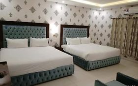 Hotel Grand Pearl